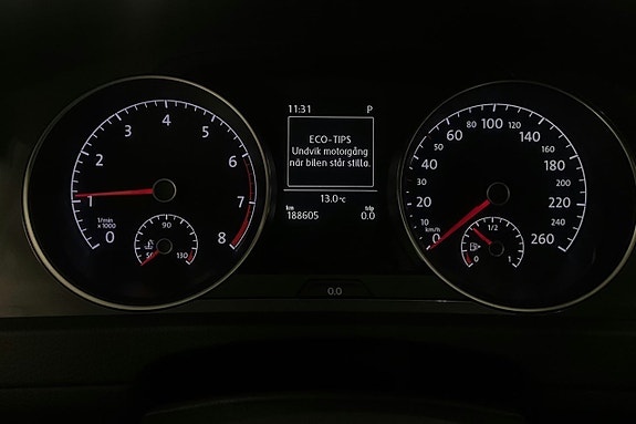 Volkswagen Golf Alltrack 9 of 13