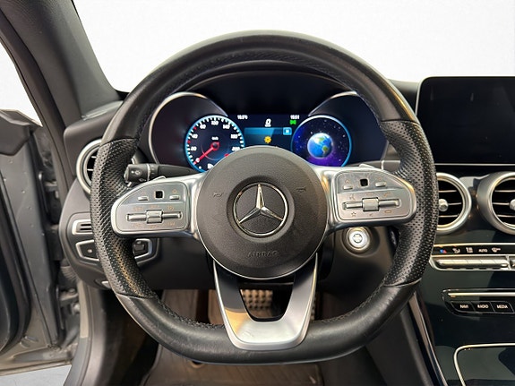 Mercedes-Benz C200 22 of 28