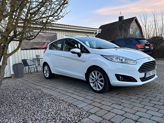 Ford Fiesta 4 of 5