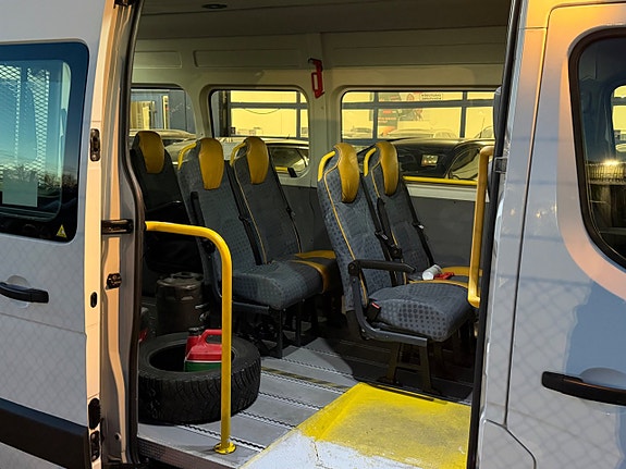 Opel Movano 4 of 5