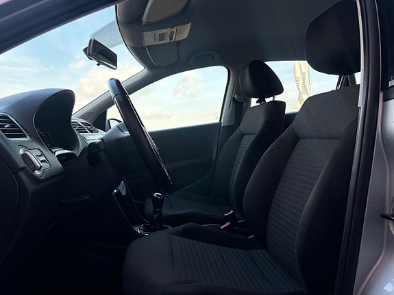 Volkswagen Polo 14 of 17