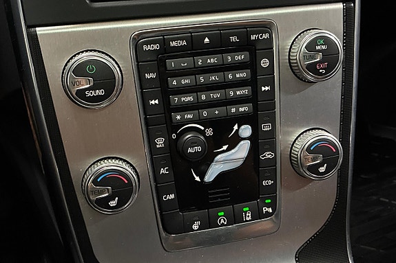 Volvo V60 24 of 30