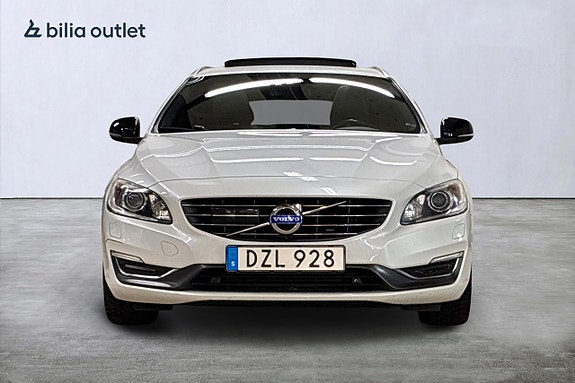 Volvo V60 3 of 30