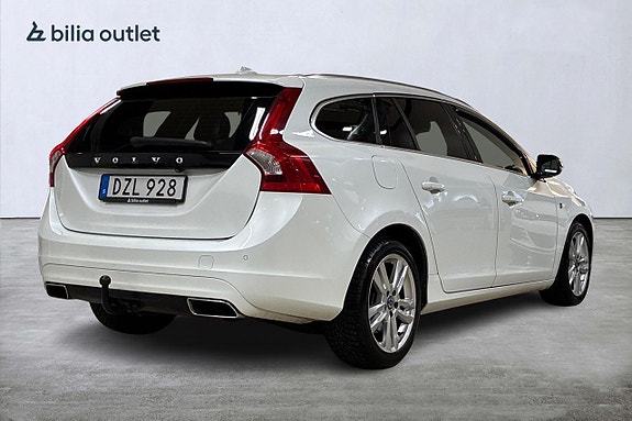 Volvo V60 6 of 30