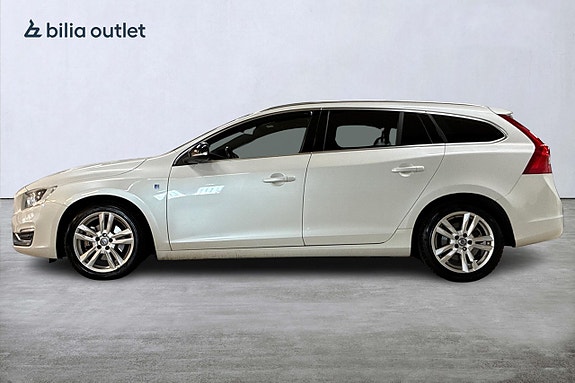 Volvo V60 9 of 30