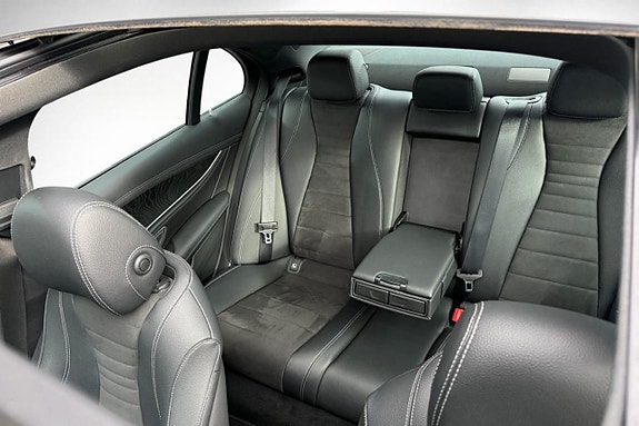 Mercedes-Benz E350 d 11 of 30
