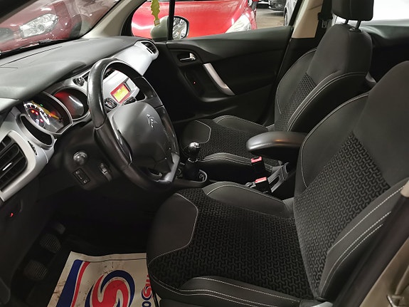 Citroen C3 8 of 17