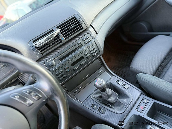 BMW 320 13 of 14