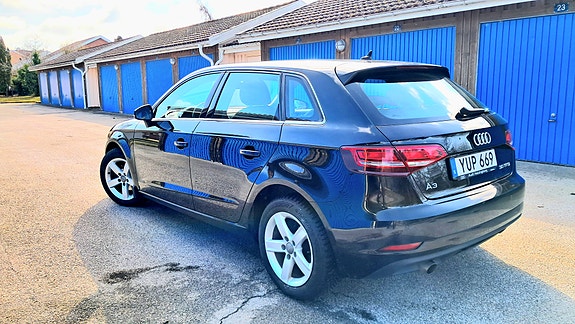 Audi A3 4 of 10