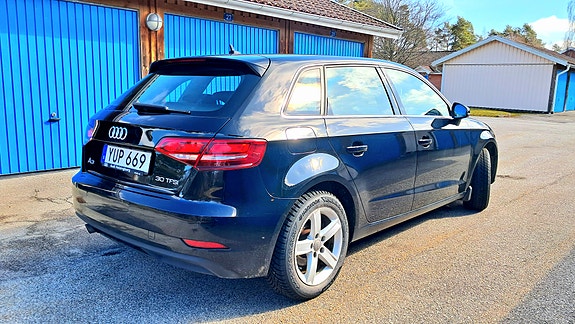Audi A3 3 of 10