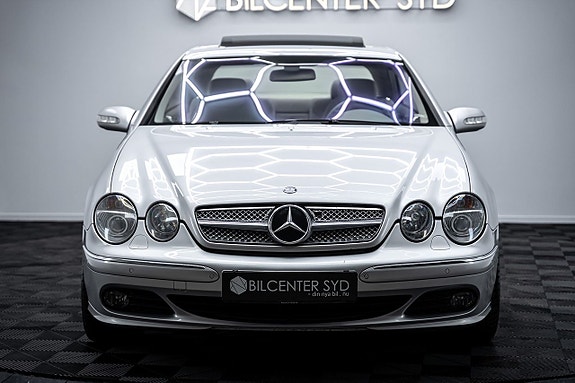 Mercedes-Benz CL500 7 of 30