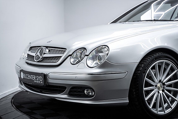 Mercedes-Benz CL500 4 of 5