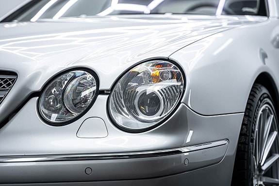 Mercedes-Benz CL500 6 of 30