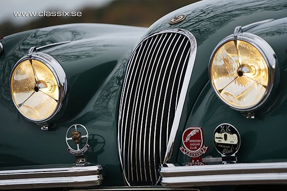 Jaguar XK120 18 of 25