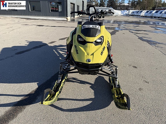 Ski-Doo Freeride 850 E-TEC 44mil 10.25 display -25 7 of 9
