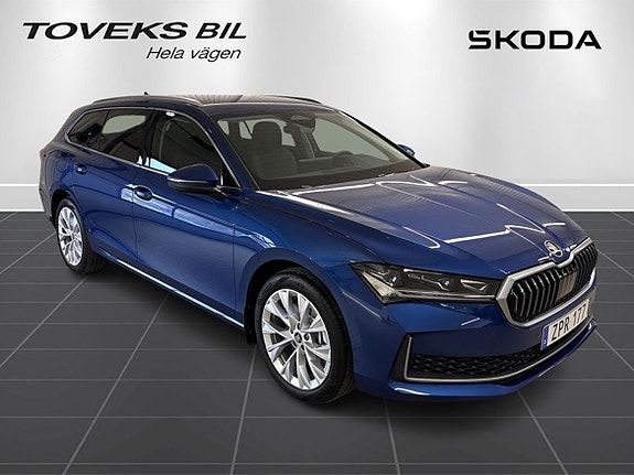 Skoda Superb 3 of 5