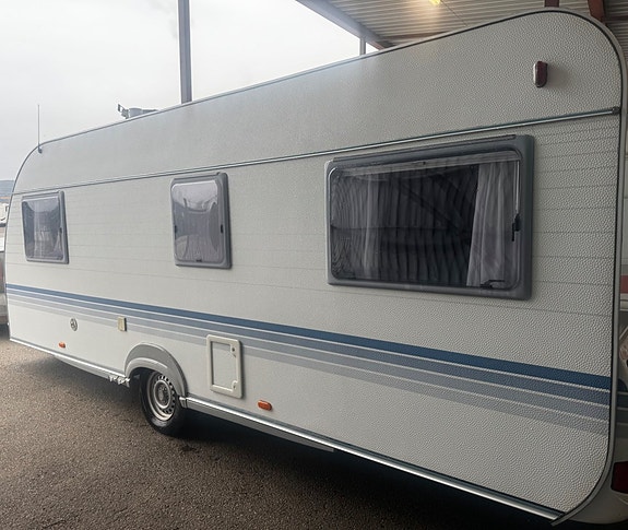 Adria ADORA 552 UL - GOLVVÄRME-EL/ALDE/SCANDINAVIAN EDITION 3 of 17