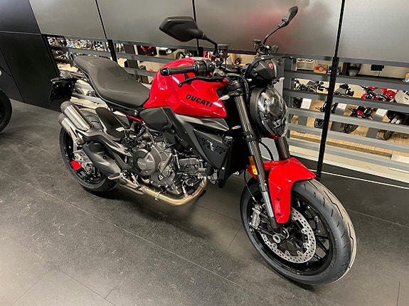 Ducati Monster *Passa på* Demo 37 mil Räntefritt 36 mån 4 of 5