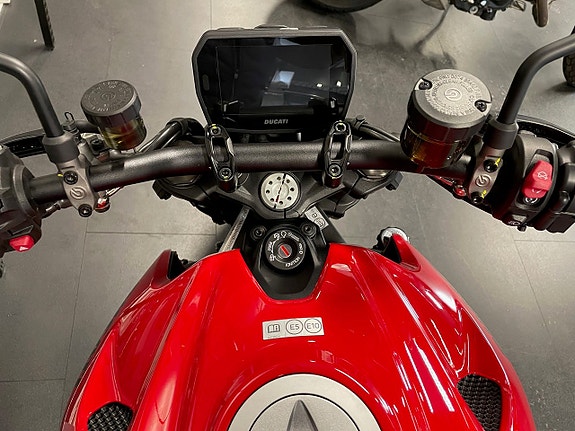 Ducati Monster *Passa på* Demo 37 mil Räntefritt 36 mån 11 of 11