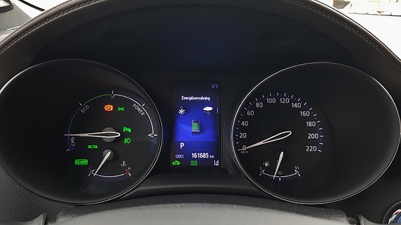 Toyota C-HR 21 of 26