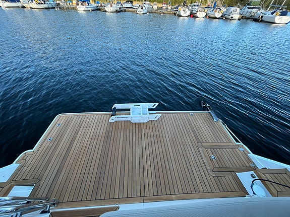 Sealine S380 2015 Volvo Penta D6 med Joystick. i Mycket fint skick ! 16 of 30