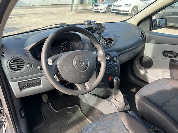 Renault Clio 4 of 5