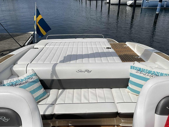 Sea Ray 240 Sun Sport SSE 6 of 7