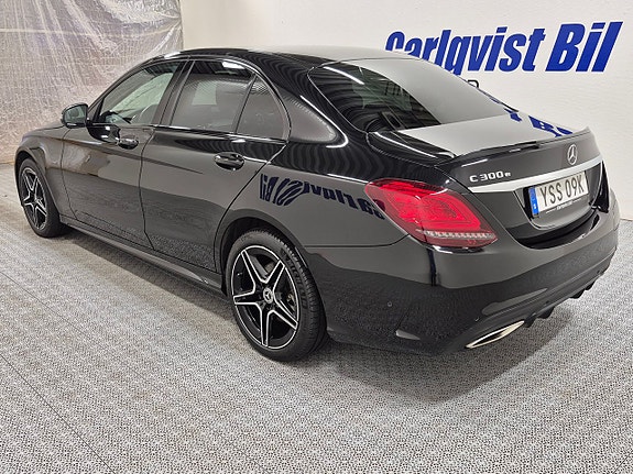 Mercedes-Benz C300 e 5 of 5
