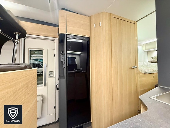 Adria Coral 670 SL Axess 14 of 21