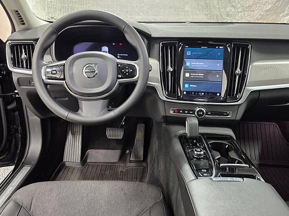 Volvo V90 6 of 8