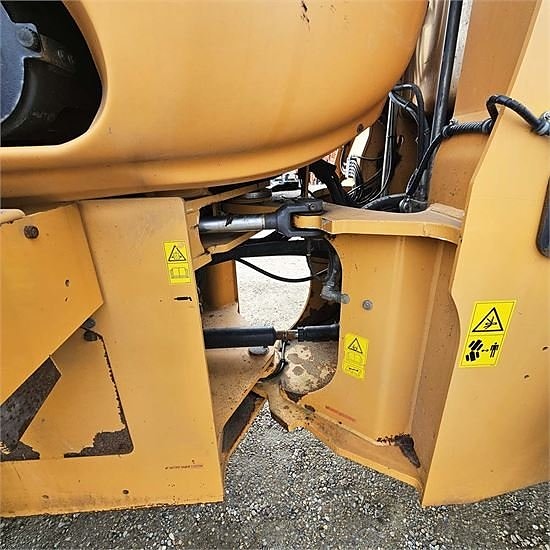 Case 721 F - 16 ton 30 of 30