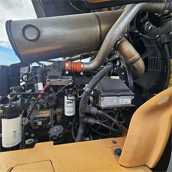 Case 721 F - 16 ton 20 of 30