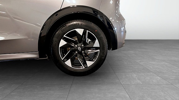Renault Clio 9 of 9