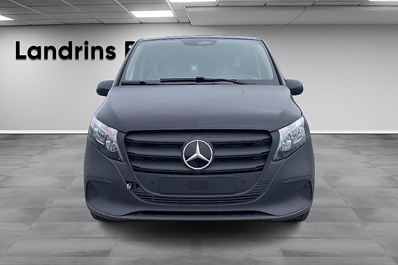 Mercedes-Benz Vito 114 2 of 5