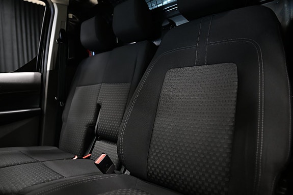 Ford Transit Connect 16 of 26