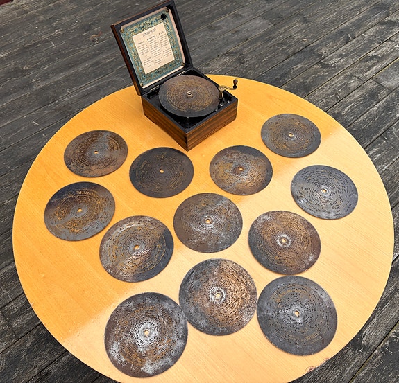 Product image 2 of 5