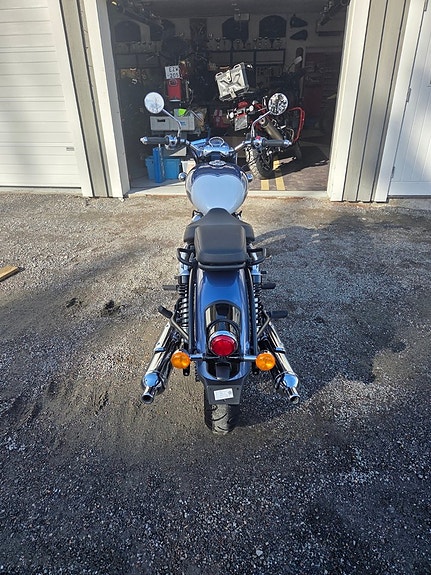 Royal Enfield Classic 650 10 of 17