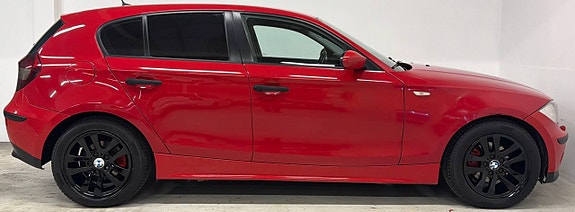 BMW 128ti 2 of 6