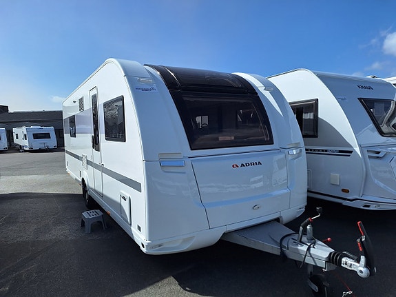 Adria Alpina 663 UK Barnkammare: 3 Bäddar