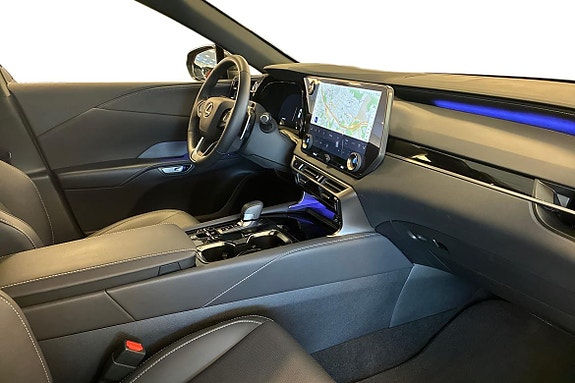 Lexus RX450h 10 of 26