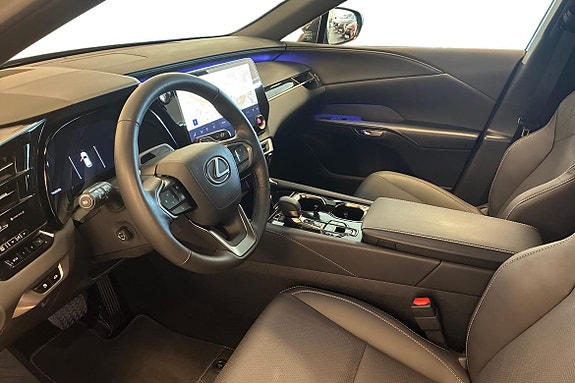Lexus RX450h 7 of 26