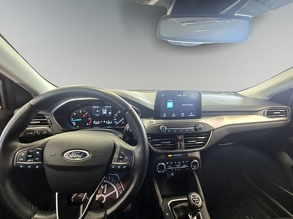 Ford Focus 13 of 18