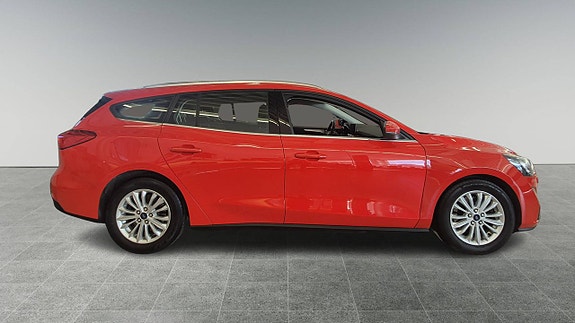 Ford Focus 5 of 5