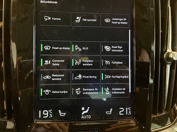 Volvo V90 22 of 26
