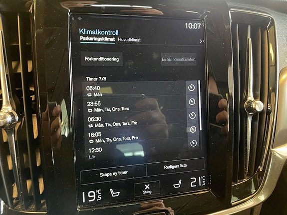 Volvo V90 24 of 26