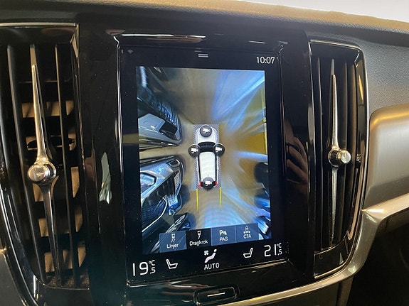 Volvo V90 21 of 26