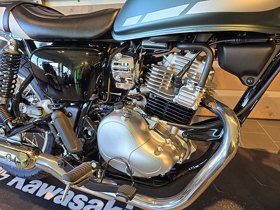 Kawasaki W230 4 of 12