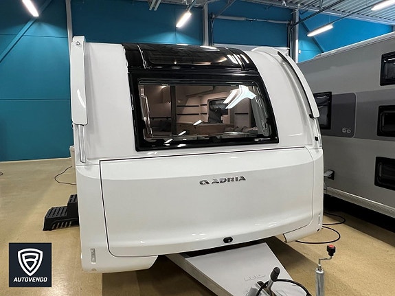 Adria ADORA 663 UT 13 of 14
