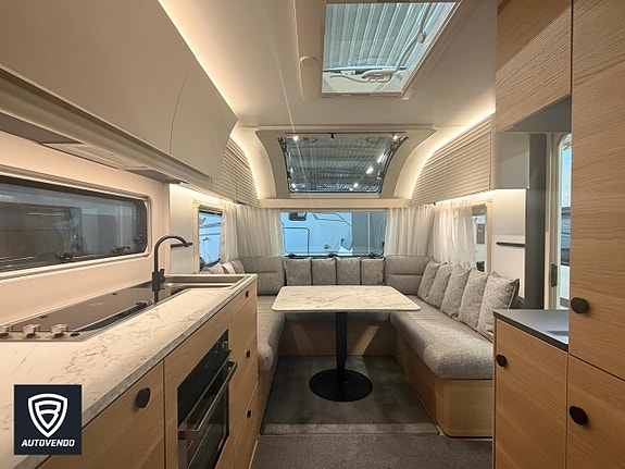 Adria ADORA 663 UT 5 of 14