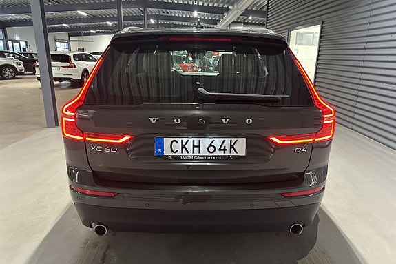 Volvo XC60 5 of 18